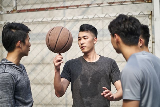 How To Wear A Hairpiece While Playing Sports Or Exercising